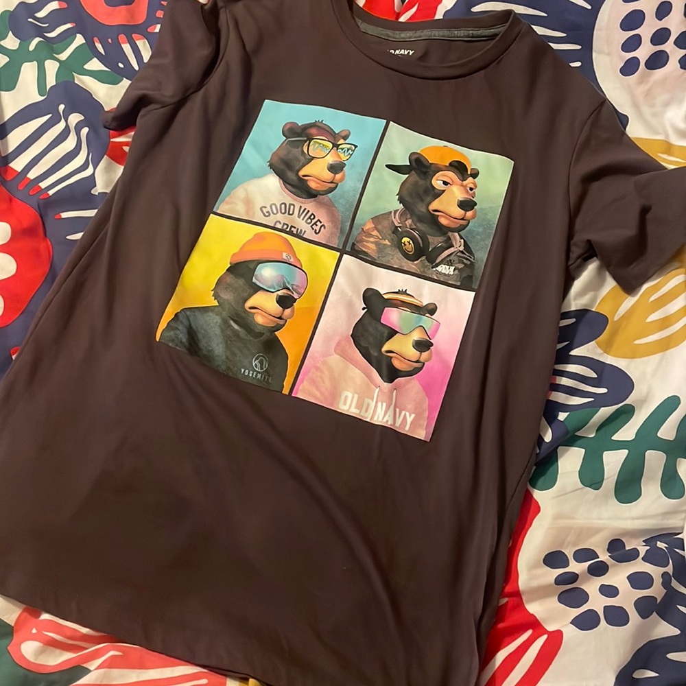Bear tshirt
